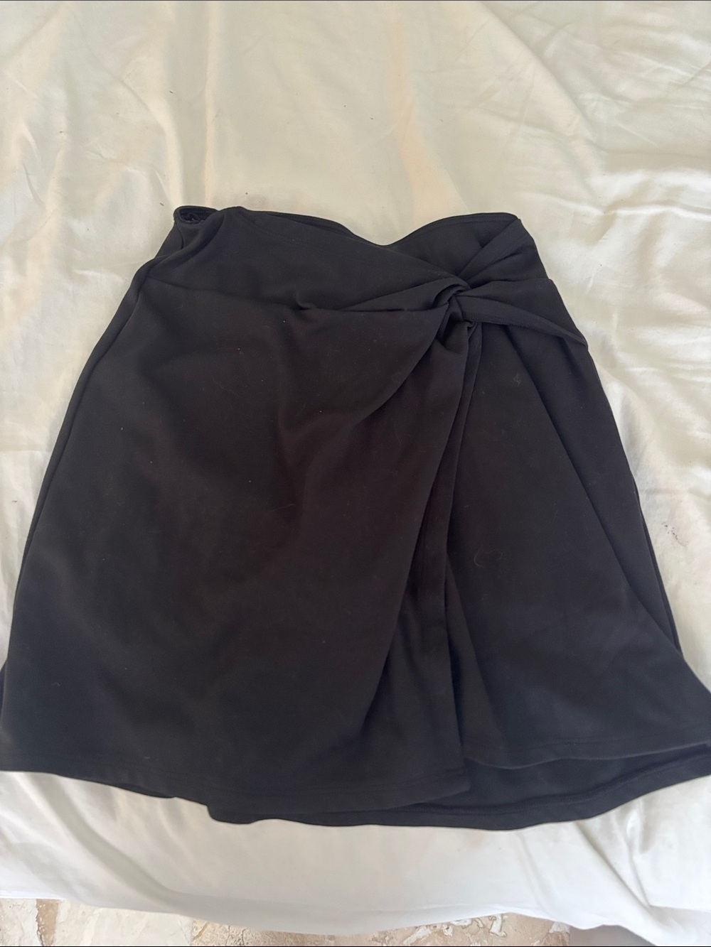 Black Gilly Hicks sz XS Wrap-Front Women's Skirt